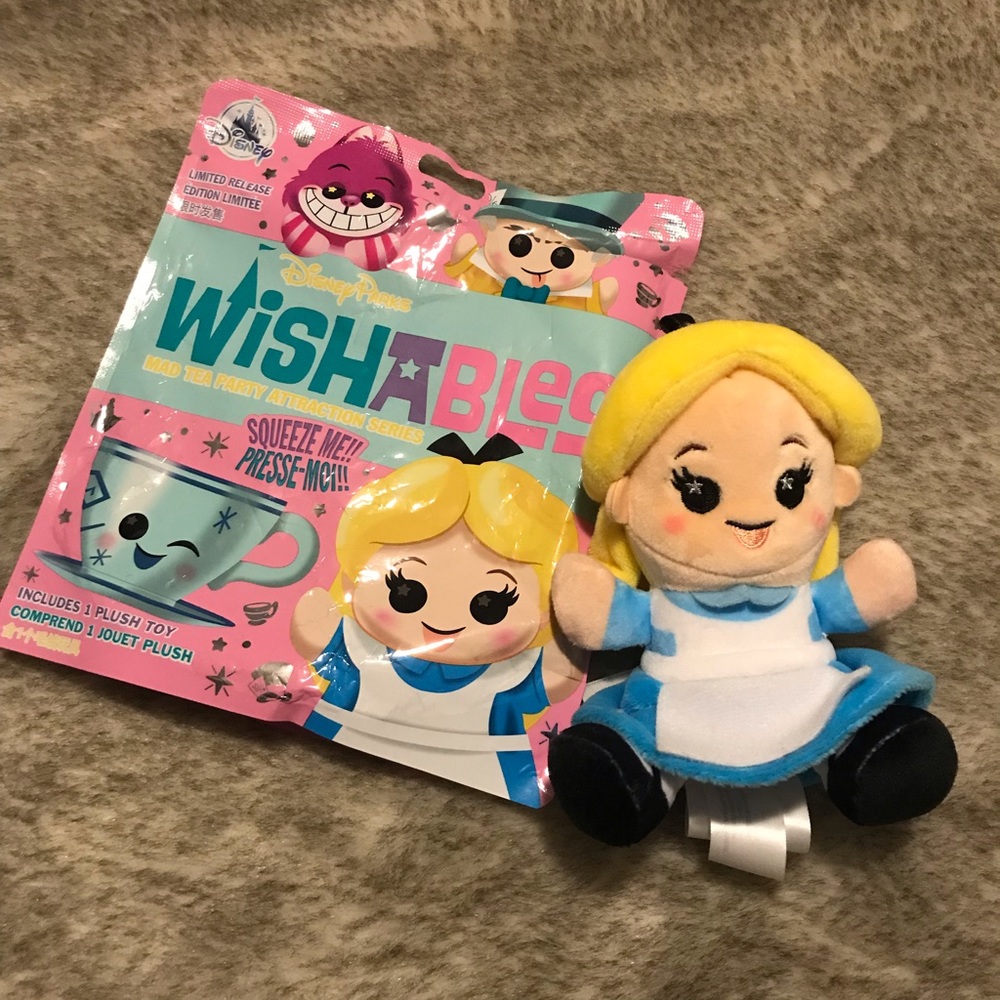 Disney Alice in wonderland Wishable